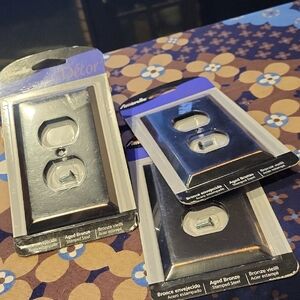 Amerelle Aged Bronze W/ Copper Accent Edges Outlet Covers,2 Electric